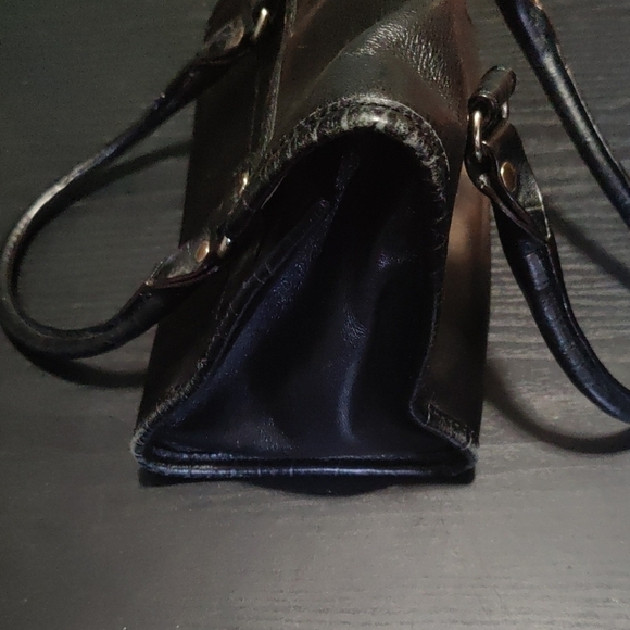 Kate Spade Black Leather Structured Satchel Bag | Classic Handbag - Picture 4 of 6